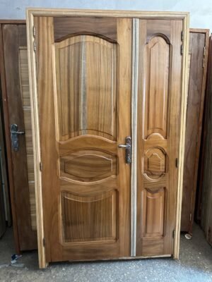 Porte en Bois Djibouti Deux battants